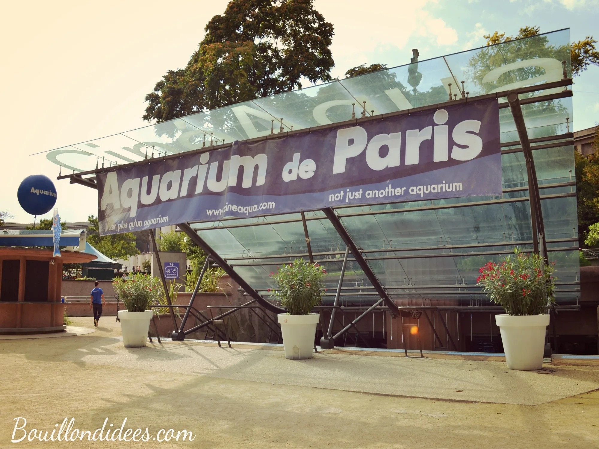 aquarium de paris trocadero gardens