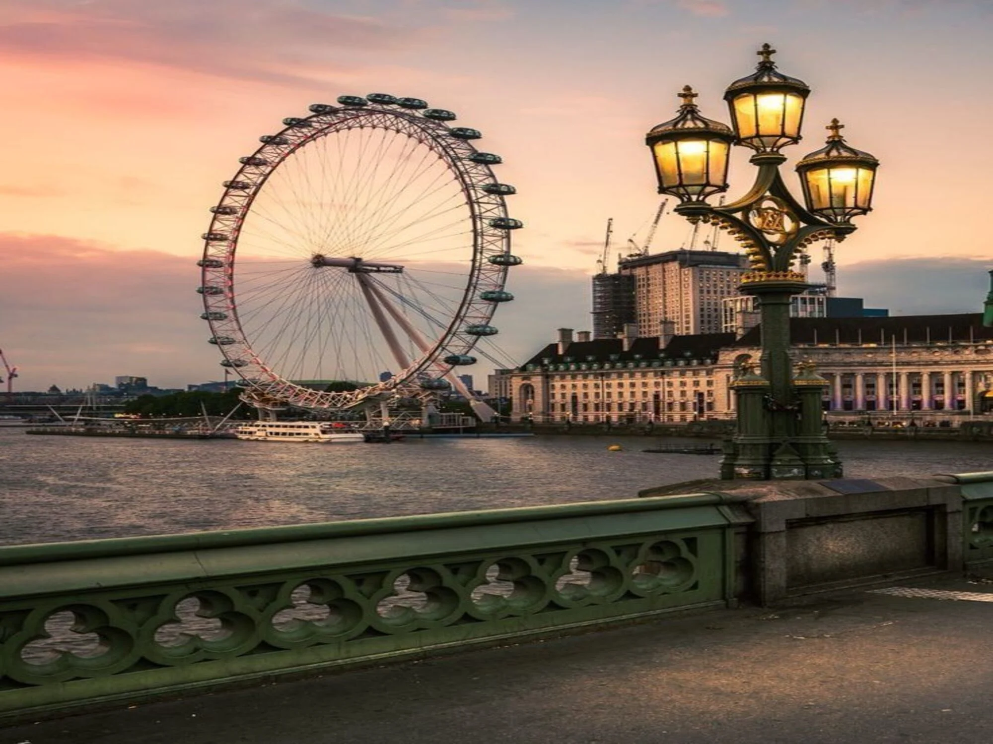 London Eye observation wheel panoramic view over River Thames